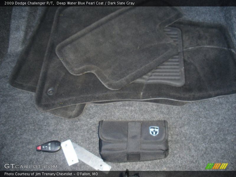 Deep Water Blue Pearl Coat / Dark Slate Gray 2009 Dodge Challenger R/T