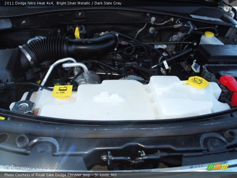 Bright Silver Metallic / Dark Slate Gray 2011 Dodge Nitro Heat 4x4