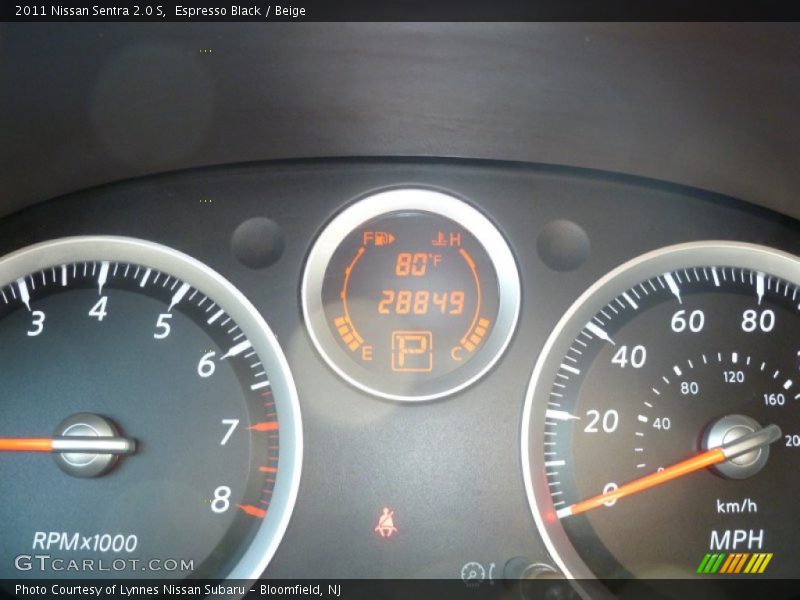 Espresso Black / Beige 2011 Nissan Sentra 2.0 S