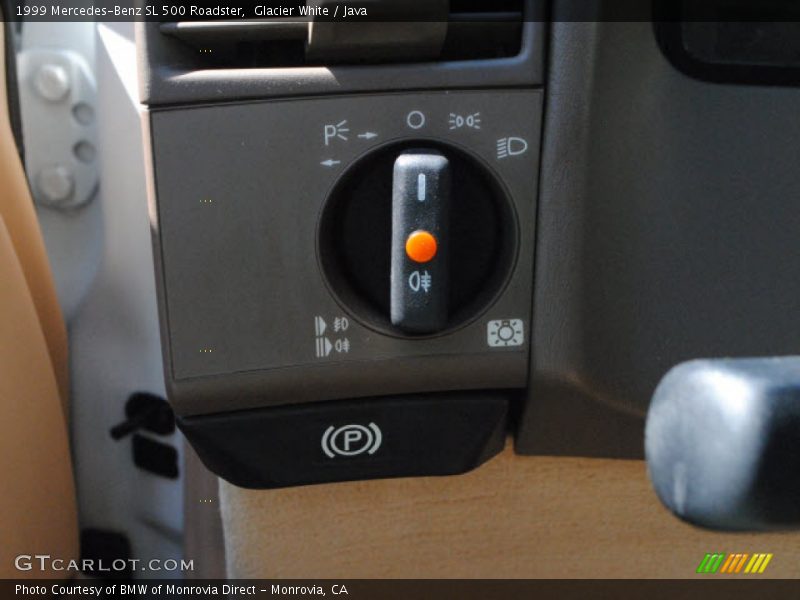 Glacier White / Java 1999 Mercedes-Benz SL 500 Roadster