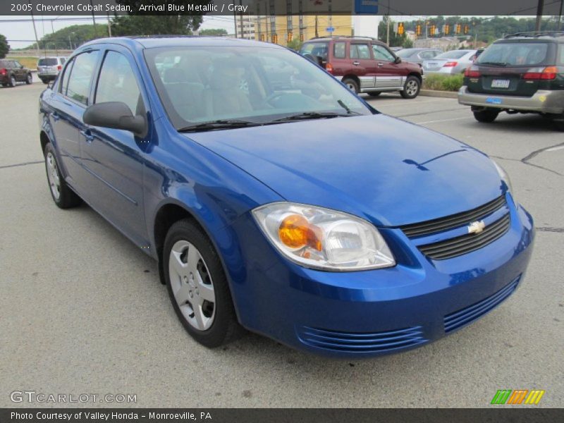 Arrival Blue Metallic / Gray 2005 Chevrolet Cobalt Sedan