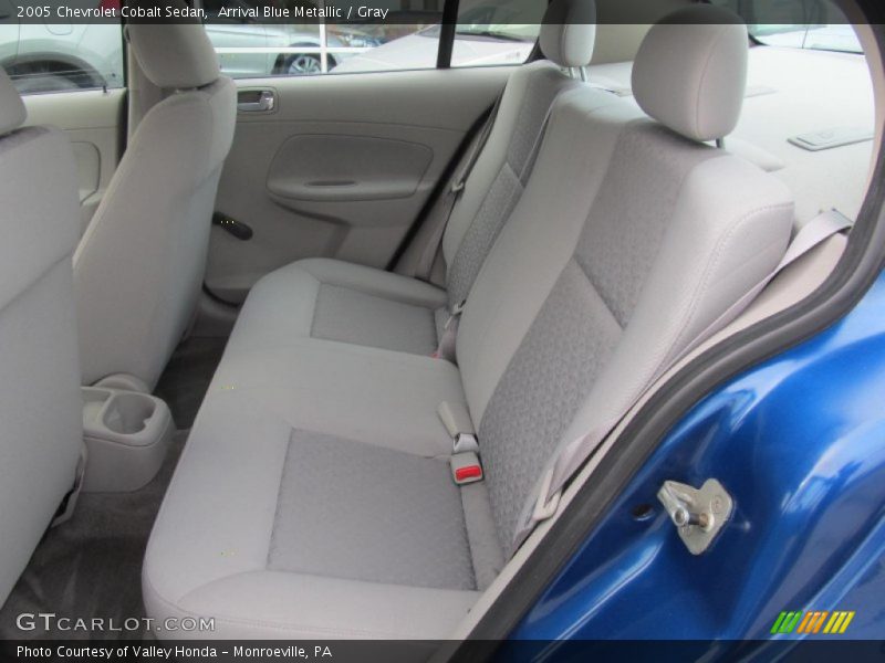 Arrival Blue Metallic / Gray 2005 Chevrolet Cobalt Sedan