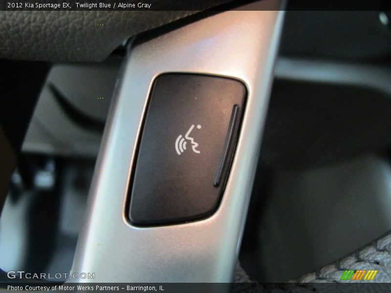 Controls of 2012 Sportage EX