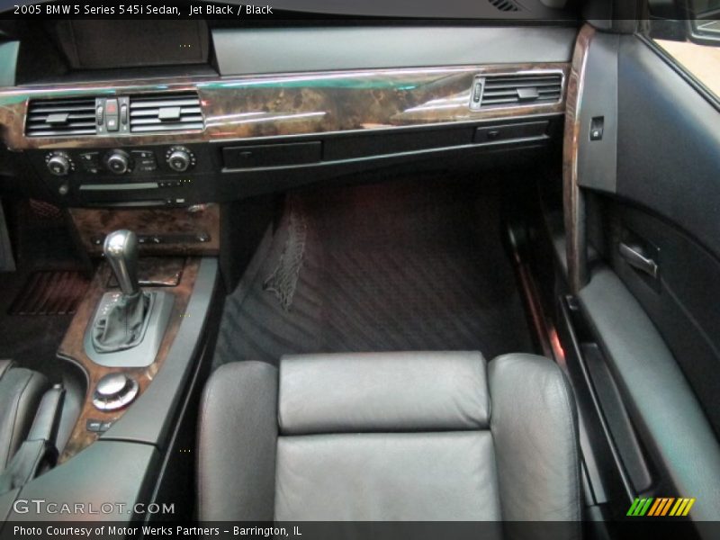 Jet Black / Black 2005 BMW 5 Series 545i Sedan