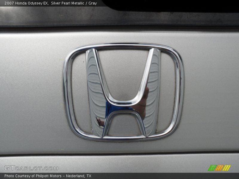 Silver Pearl Metallic / Gray 2007 Honda Odyssey EX