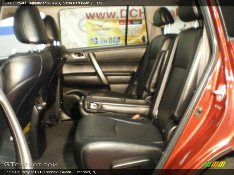Salsa Red Pearl / Black 2010 Toyota Highlander SE 4WD