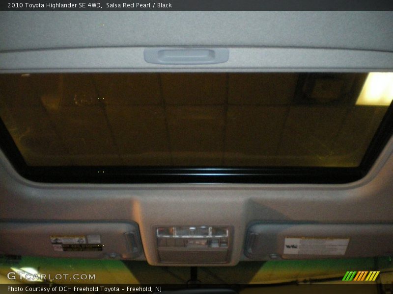 Salsa Red Pearl / Black 2010 Toyota Highlander SE 4WD
