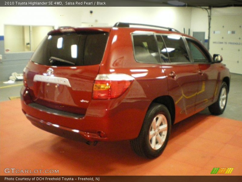 Salsa Red Pearl / Black 2010 Toyota Highlander SE 4WD