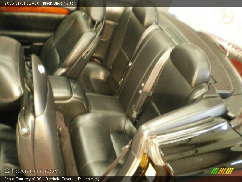 Black Onyx / Black 2005 Lexus SC 430