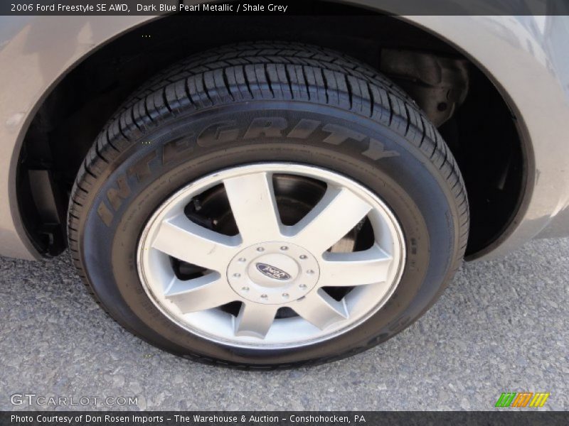Dark Blue Pearl Metallic / Shale Grey 2006 Ford Freestyle SE AWD