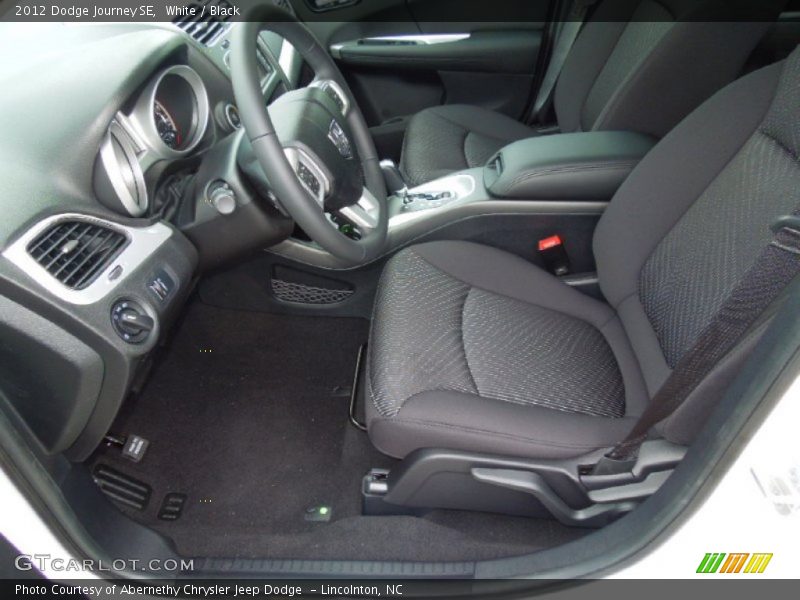 2012 Journey SE Black Interior