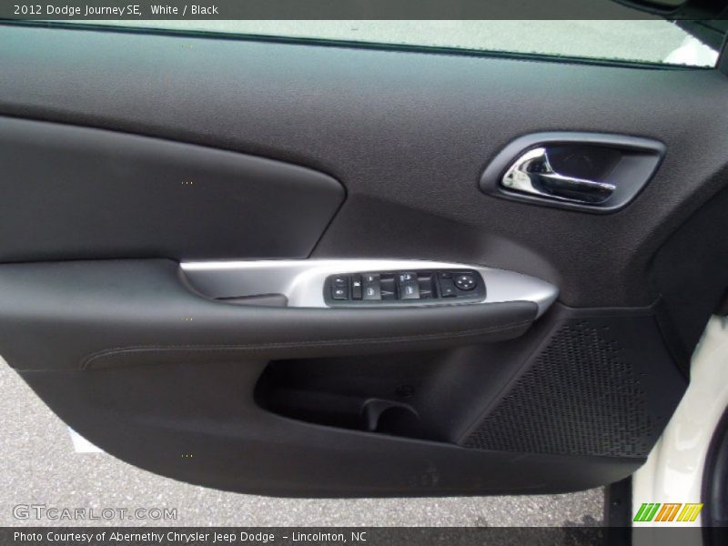 White / Black 2012 Dodge Journey SE