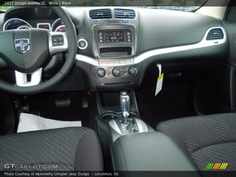 Dashboard of 2012 Journey SE