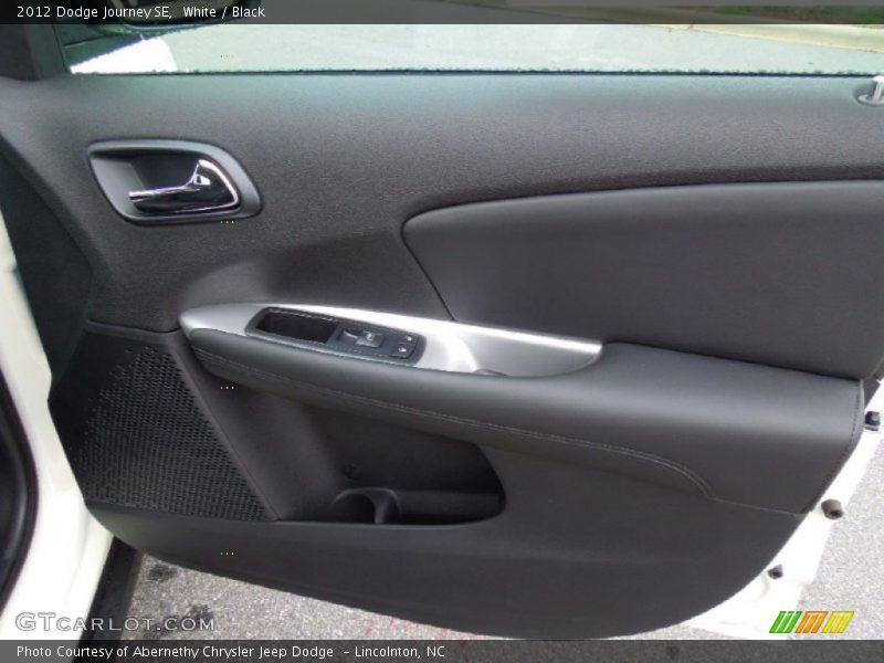 White / Black 2012 Dodge Journey SE