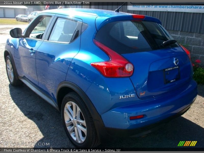 Electric Blue / Black/Silver Trim 2011 Nissan Juke S AWD