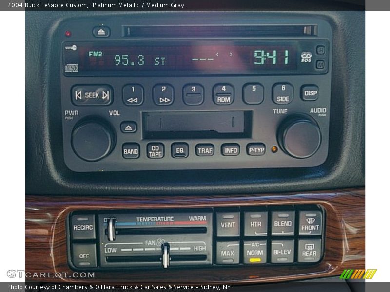 Platinum Metallic / Medium Gray 2004 Buick LeSabre Custom