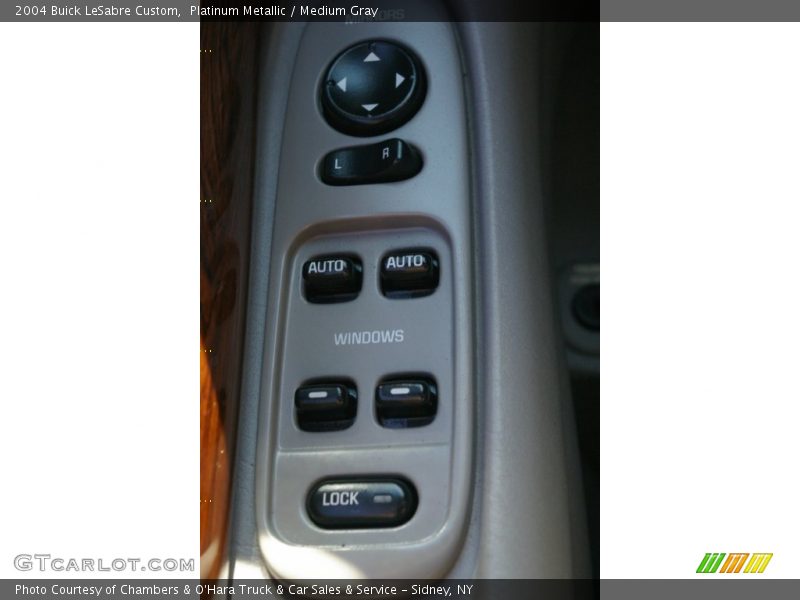 Platinum Metallic / Medium Gray 2004 Buick LeSabre Custom