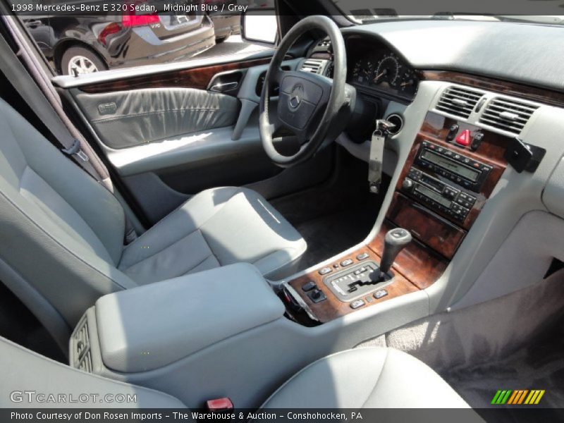 Midnight Blue / Grey 1998 Mercedes-Benz E 320 Sedan