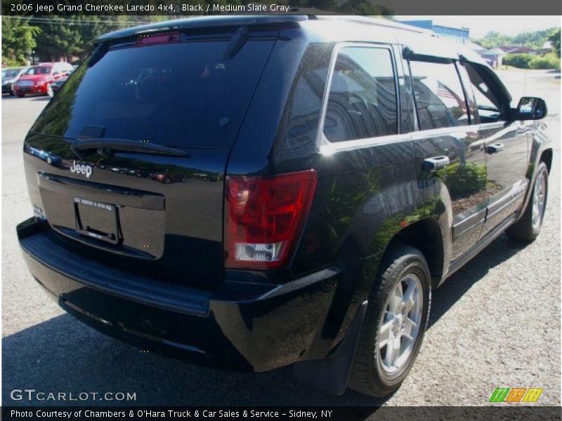 Black / Medium Slate Gray 2006 Jeep Grand Cherokee Laredo 4x4
