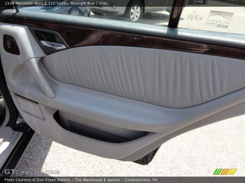 Midnight Blue / Grey 1998 Mercedes-Benz E 320 Sedan