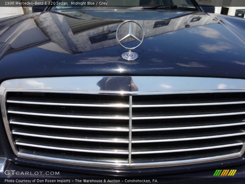 Midnight Blue / Grey 1998 Mercedes-Benz E 320 Sedan