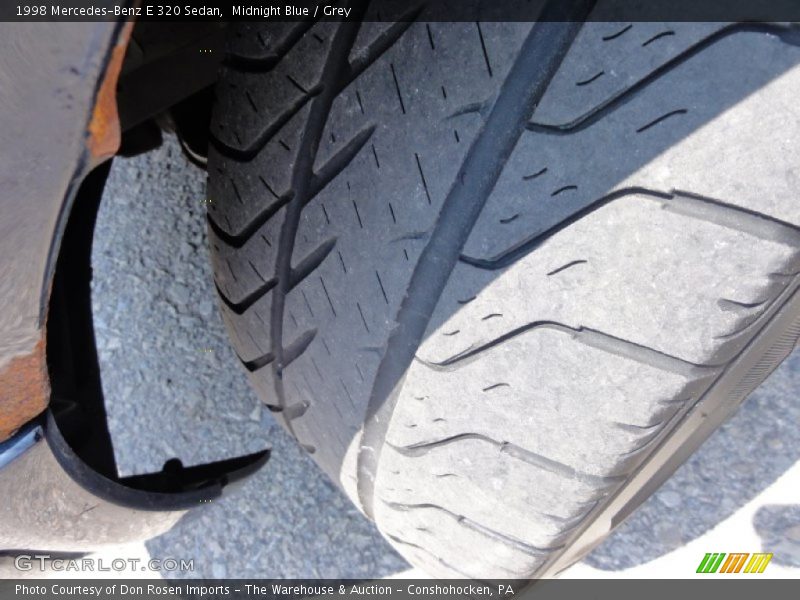 Midnight Blue / Grey 1998 Mercedes-Benz E 320 Sedan