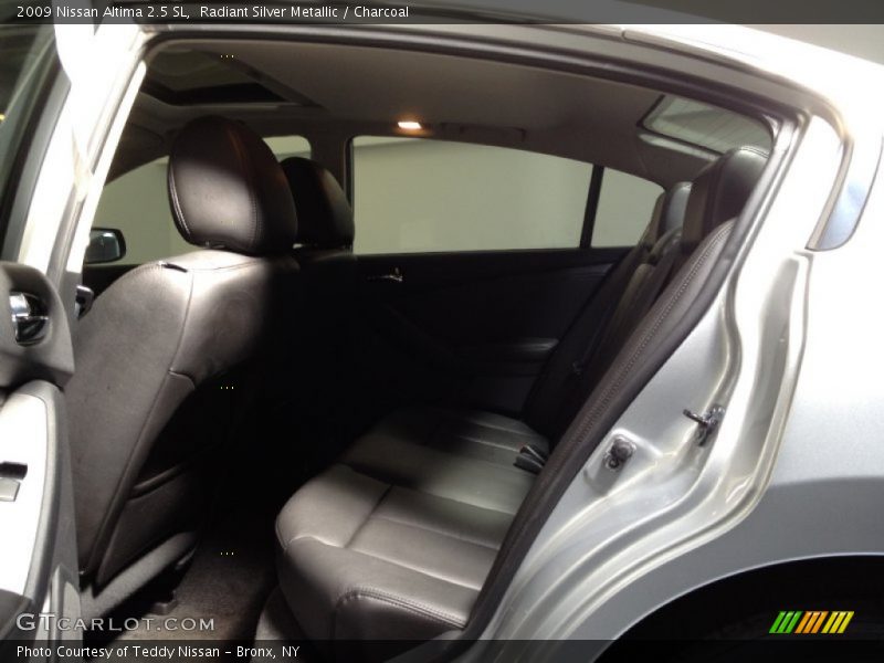 Radiant Silver Metallic / Charcoal 2009 Nissan Altima 2.5 SL