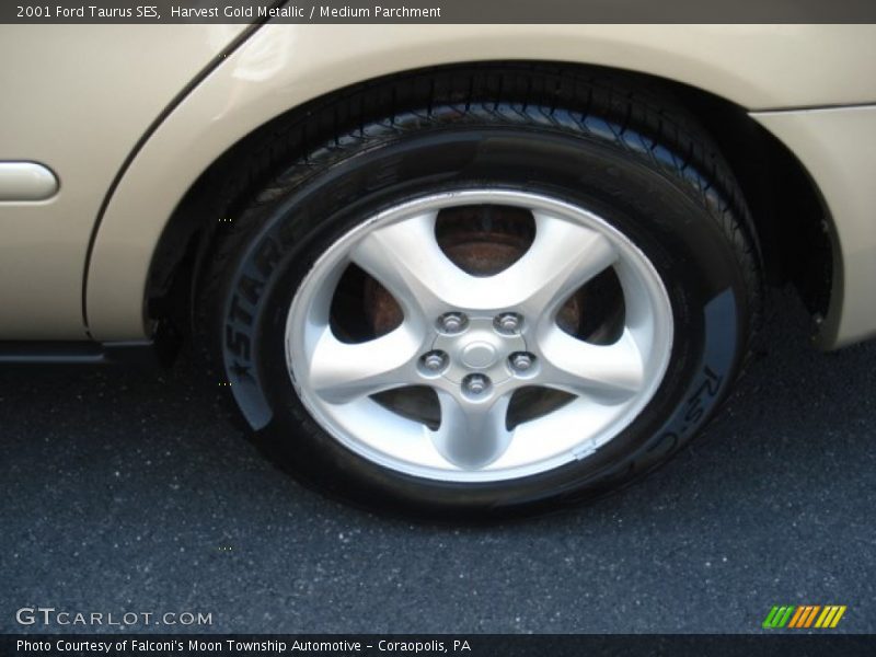 Harvest Gold Metallic / Medium Parchment 2001 Ford Taurus SES