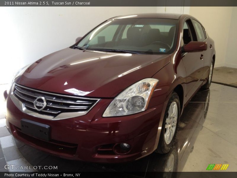 Tuscan Sun / Charcoal 2011 Nissan Altima 2.5 S