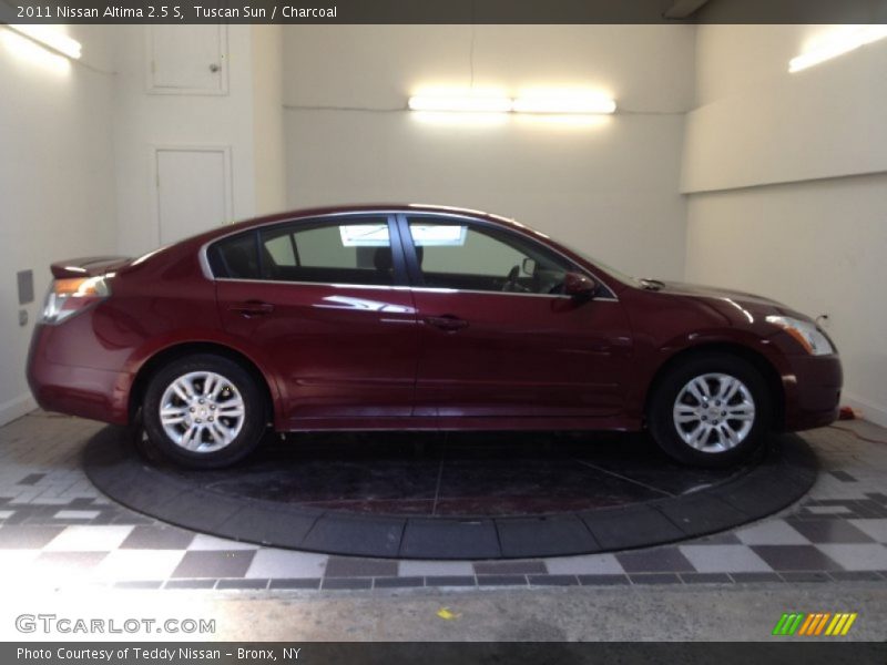 Tuscan Sun / Charcoal 2011 Nissan Altima 2.5 S