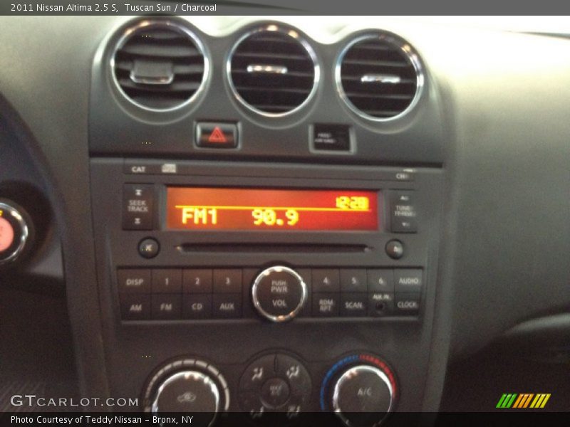 Tuscan Sun / Charcoal 2011 Nissan Altima 2.5 S