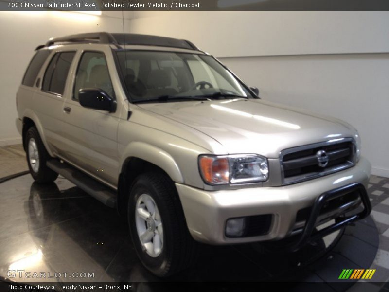 Polished Pewter Metallic / Charcoal 2003 Nissan Pathfinder SE 4x4