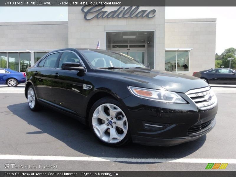 Tuxedo Black Metallic / Charcoal Black 2010 Ford Taurus SEL AWD