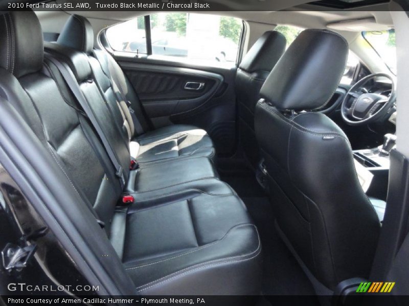 Tuxedo Black Metallic / Charcoal Black 2010 Ford Taurus SEL AWD