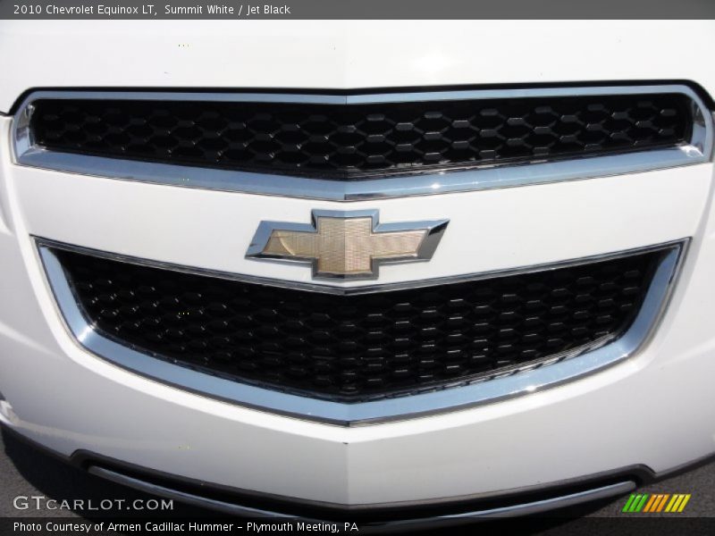 Summit White / Jet Black 2010 Chevrolet Equinox LT
