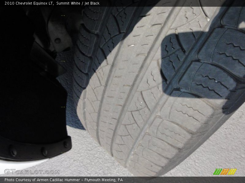 Summit White / Jet Black 2010 Chevrolet Equinox LT