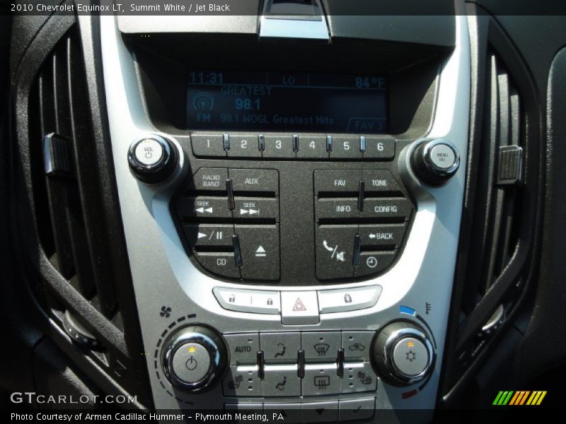Summit White / Jet Black 2010 Chevrolet Equinox LT