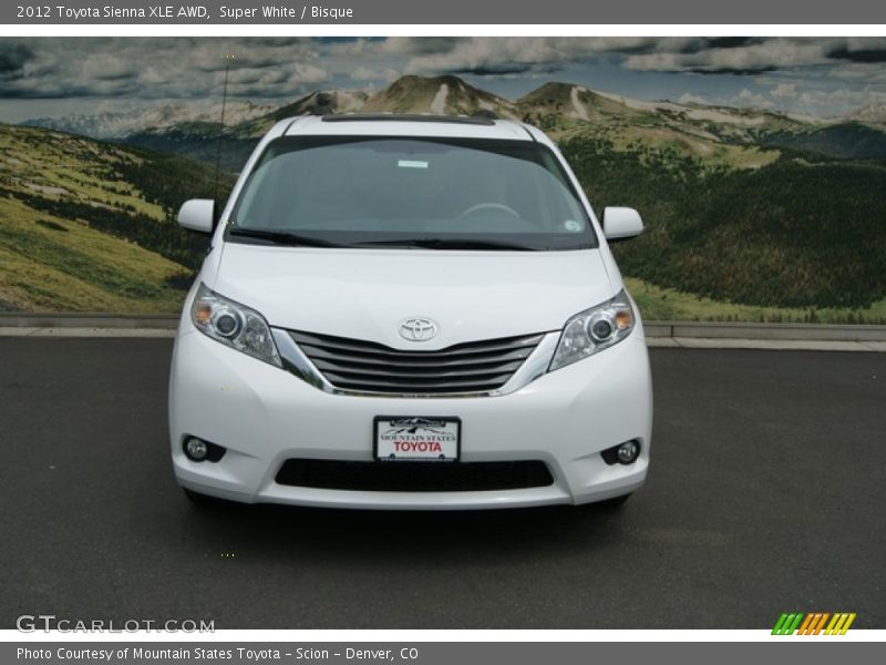 Super White / Bisque 2012 Toyota Sienna XLE AWD