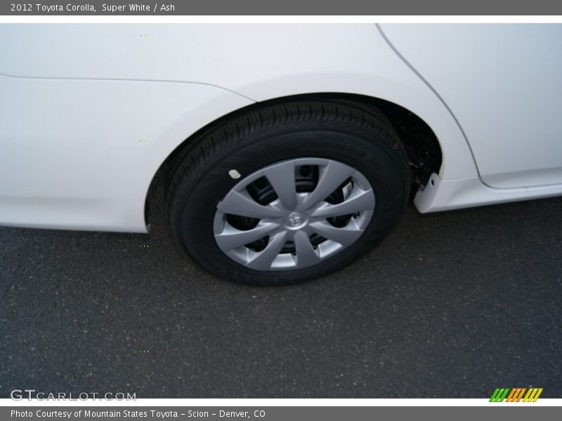 Super White / Ash 2012 Toyota Corolla