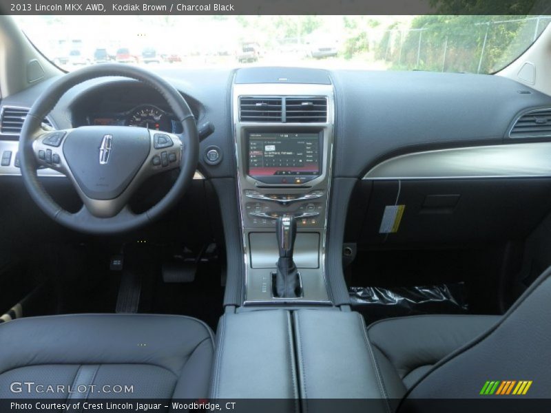Dashboard of 2013 MKX AWD
