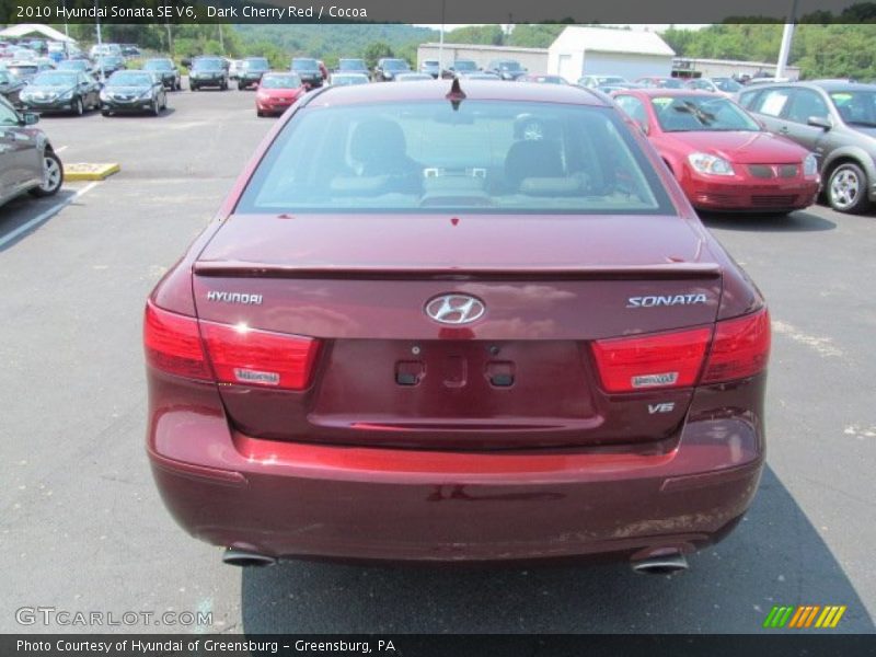 Dark Cherry Red / Cocoa 2010 Hyundai Sonata SE V6