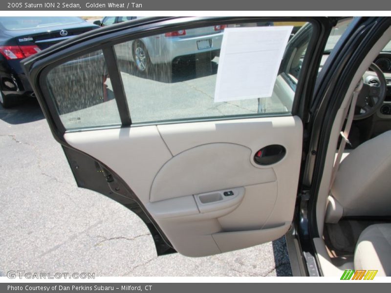 Door Panel of 2005 ION 2 Sedan