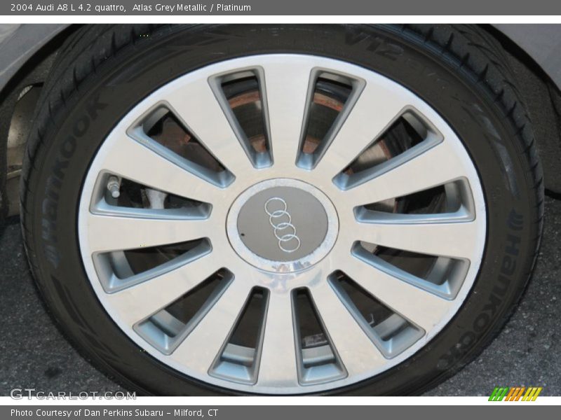Atlas Grey Metallic / Platinum 2004 Audi A8 L 4.2 quattro