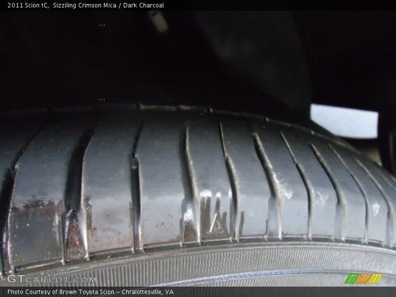 Sizziling Crimson Mica / Dark Charcoal 2011 Scion tC