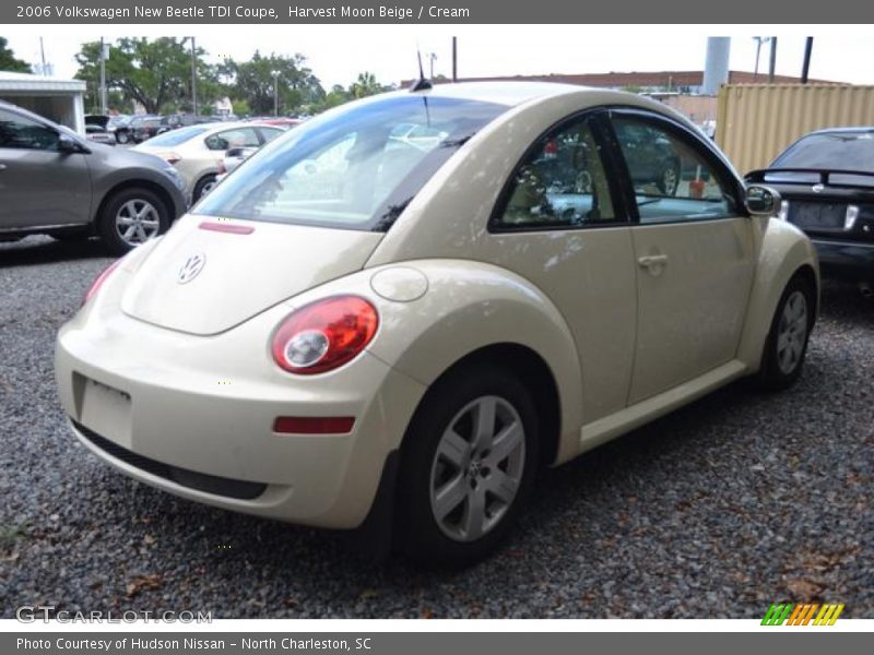 Harvest Moon Beige / Cream 2006 Volkswagen New Beetle TDI Coupe