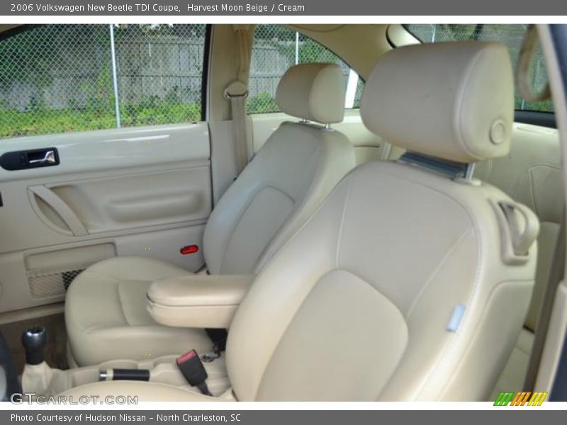 Harvest Moon Beige / Cream 2006 Volkswagen New Beetle TDI Coupe
