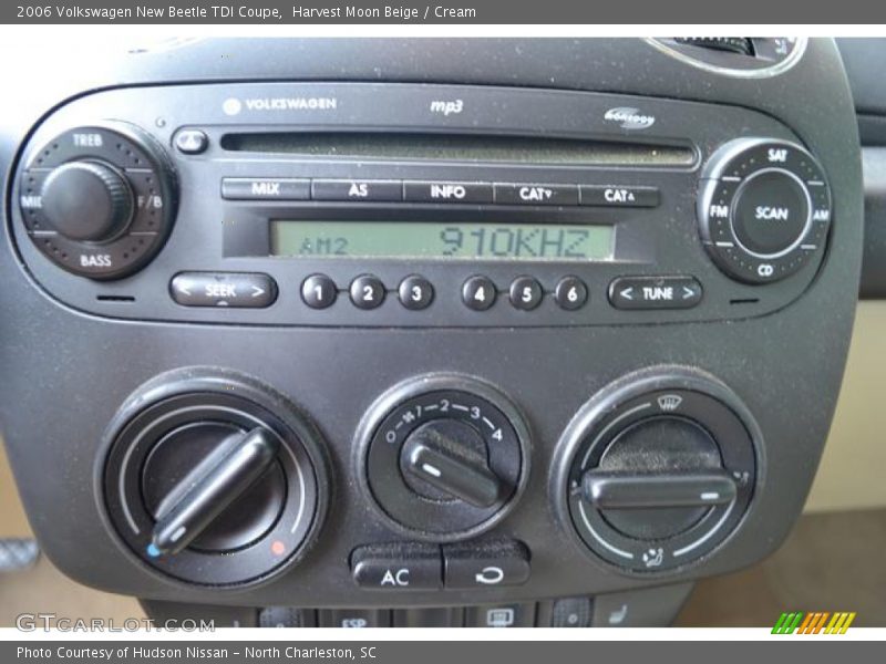 Audio System of 2006 New Beetle TDI Coupe