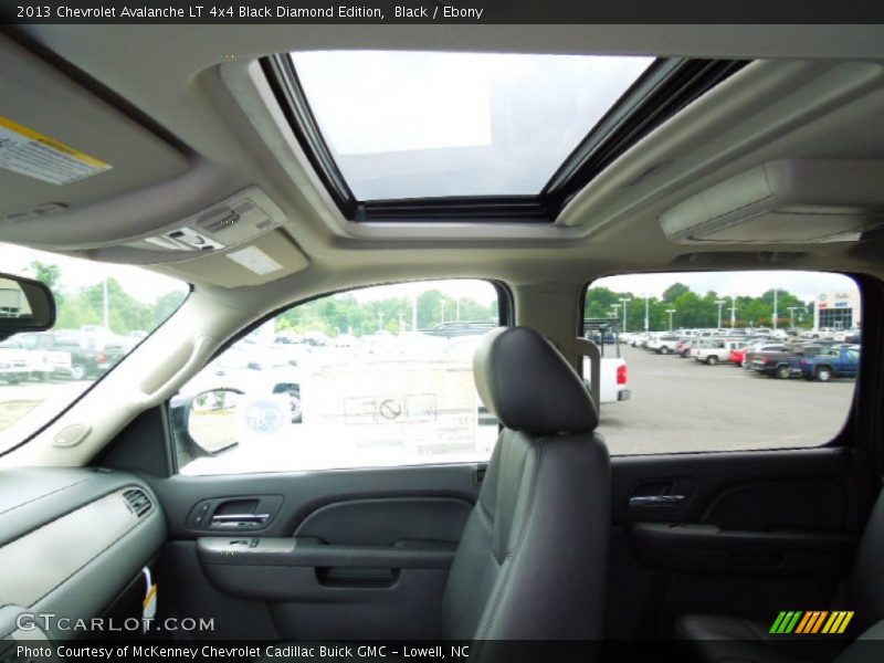 Black / Ebony 2013 Chevrolet Avalanche LT 4x4 Black Diamond Edition