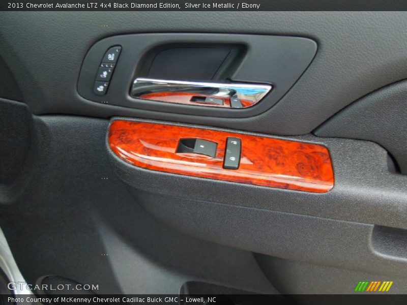 Silver Ice Metallic / Ebony 2013 Chevrolet Avalanche LTZ 4x4 Black Diamond Edition