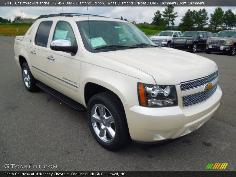 White Diamond Tricoat / Dark Cashmere/Light Cashmere 2013 Chevrolet Avalanche LTZ 4x4 Black Diamond Edition